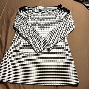 White House Black Market long sleeve